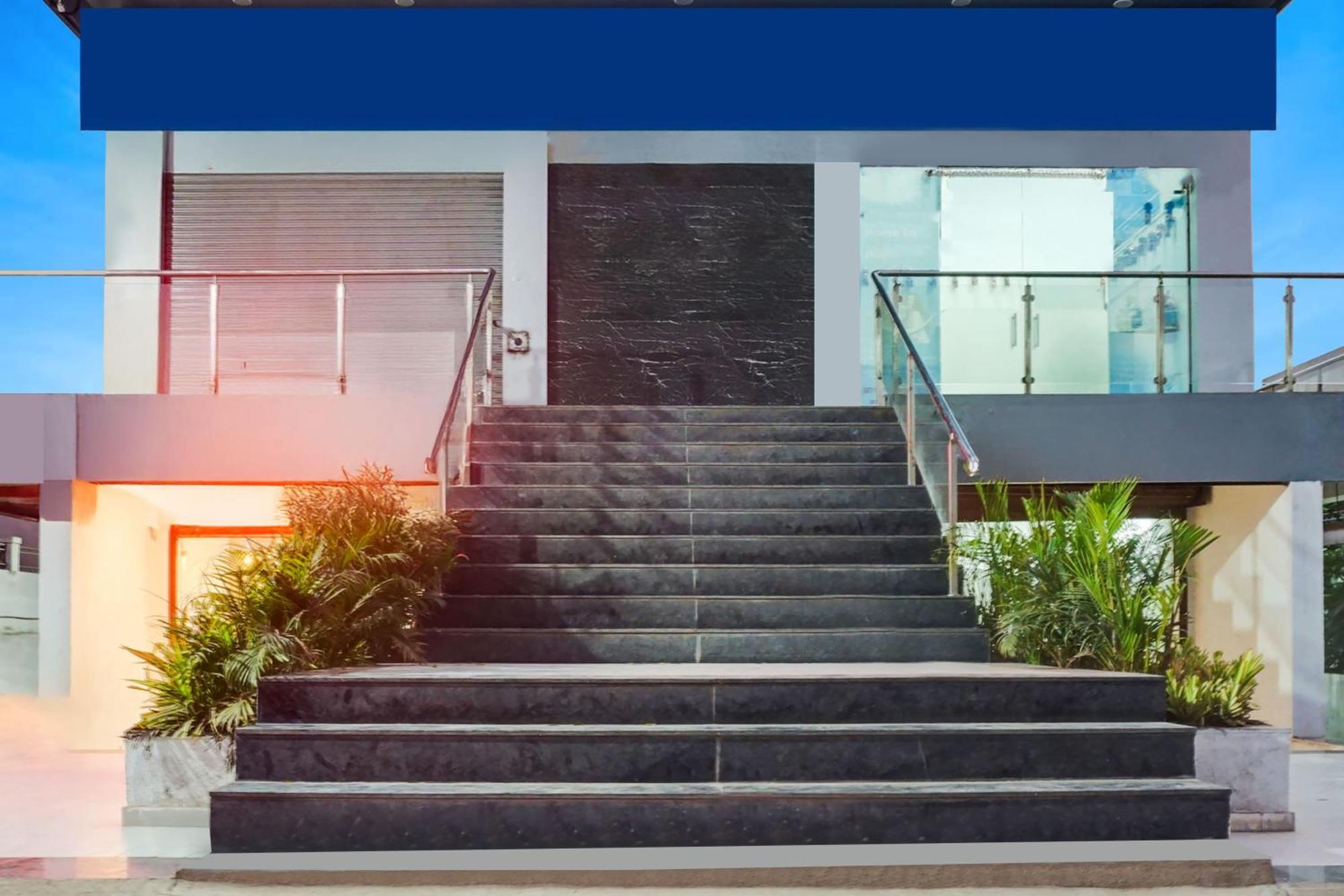 Super Townhouse Lohegaon Near Pune Airport Formerly Landmark Regency Lohogaon Extérieur photo