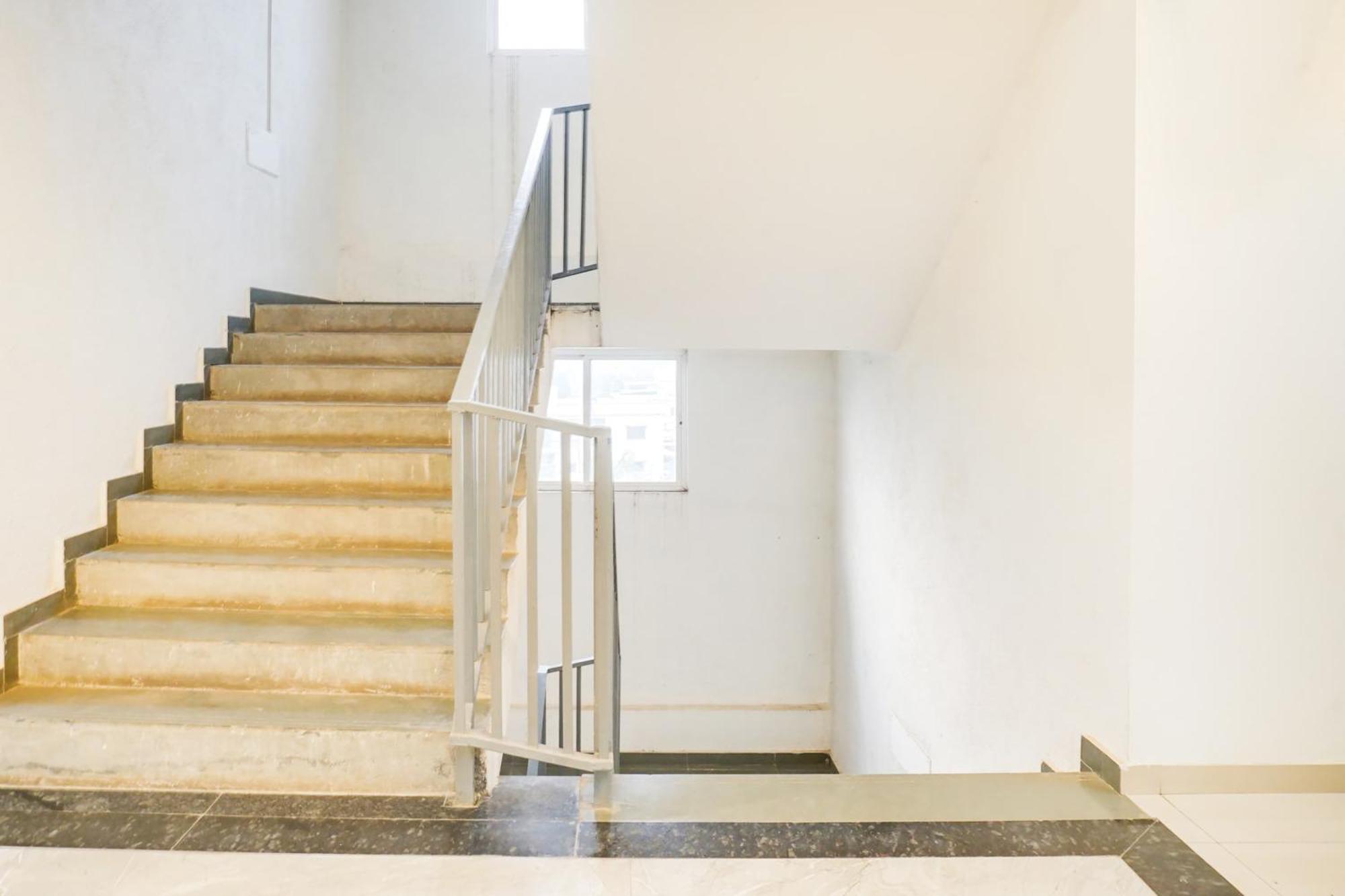 Super Townhouse Lohegaon Near Pune Airport Formerly Landmark Regency Lohogaon Extérieur photo